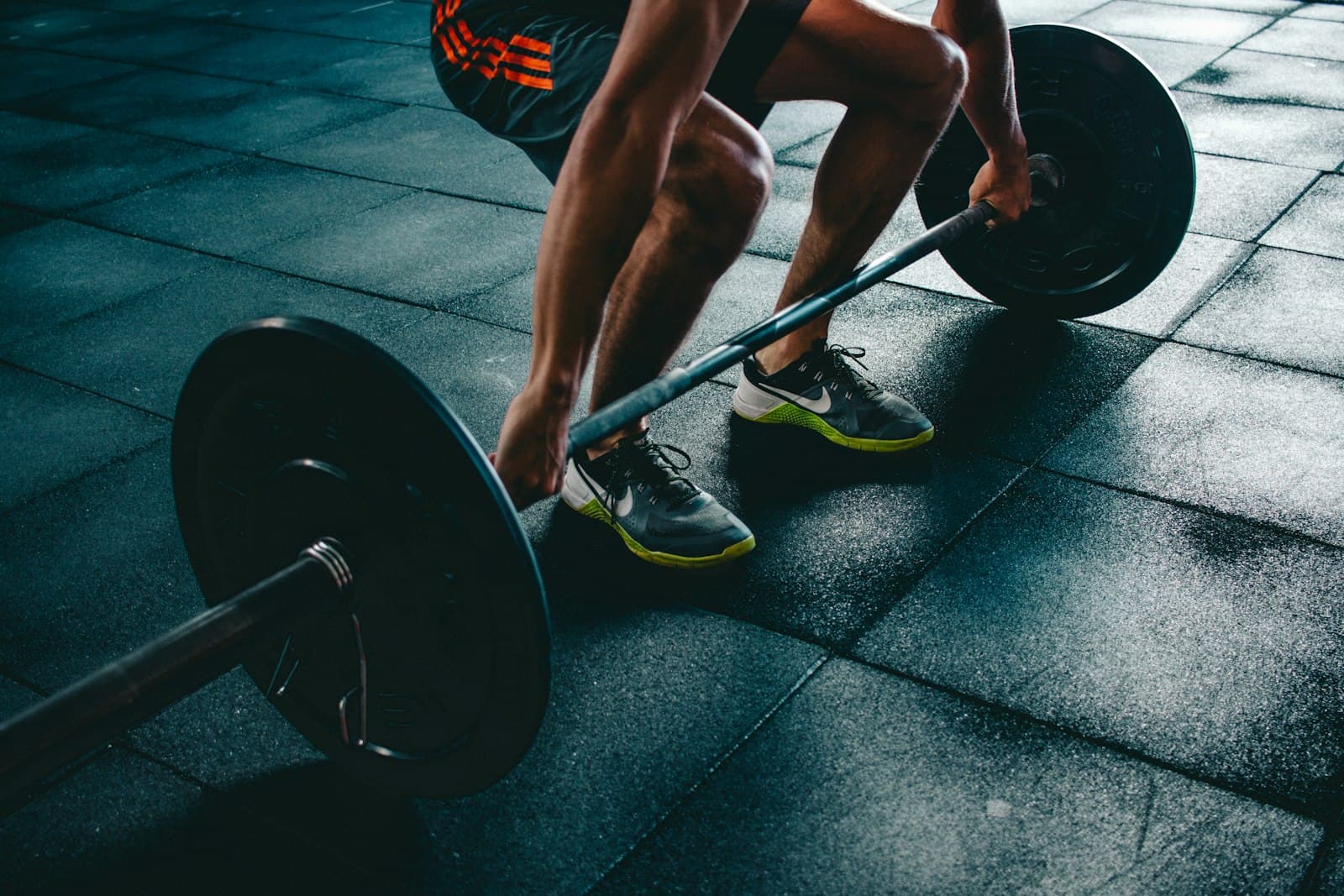 Knee Pain and Weight: Why Losing Weight Is Joint Treatment